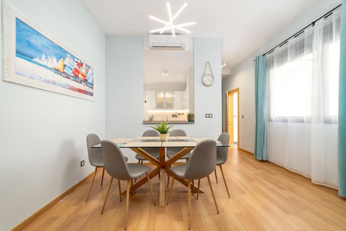 -Malagasunapts- Stylish City Centre Pool&Parking Esterno foto