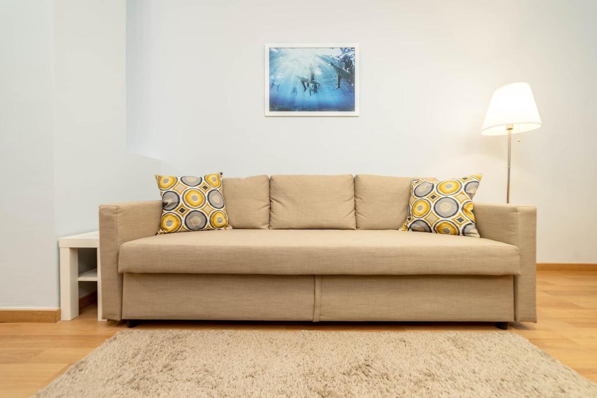 -Malagasunapts- Stylish City Centre Pool&Parking Esterno foto