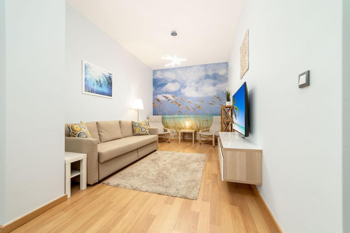 -Malagasunapts- Stylish City Centre Pool&Parking Esterno foto