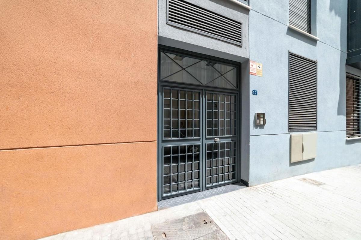 -Malagasunapts- Stylish City Centre Pool&Parking Esterno foto
