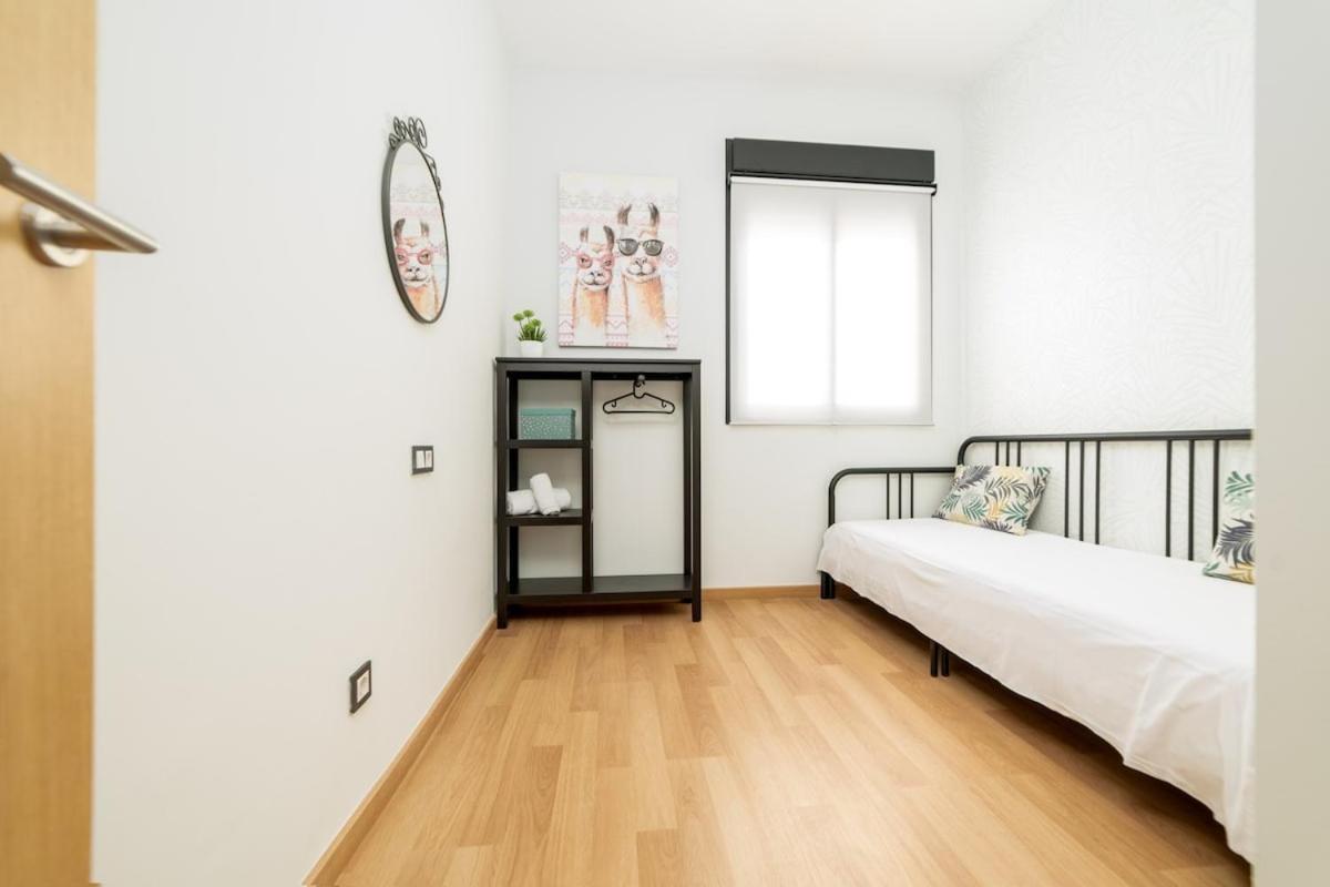 -Malagasunapts- Stylish City Centre Pool&Parking Esterno foto